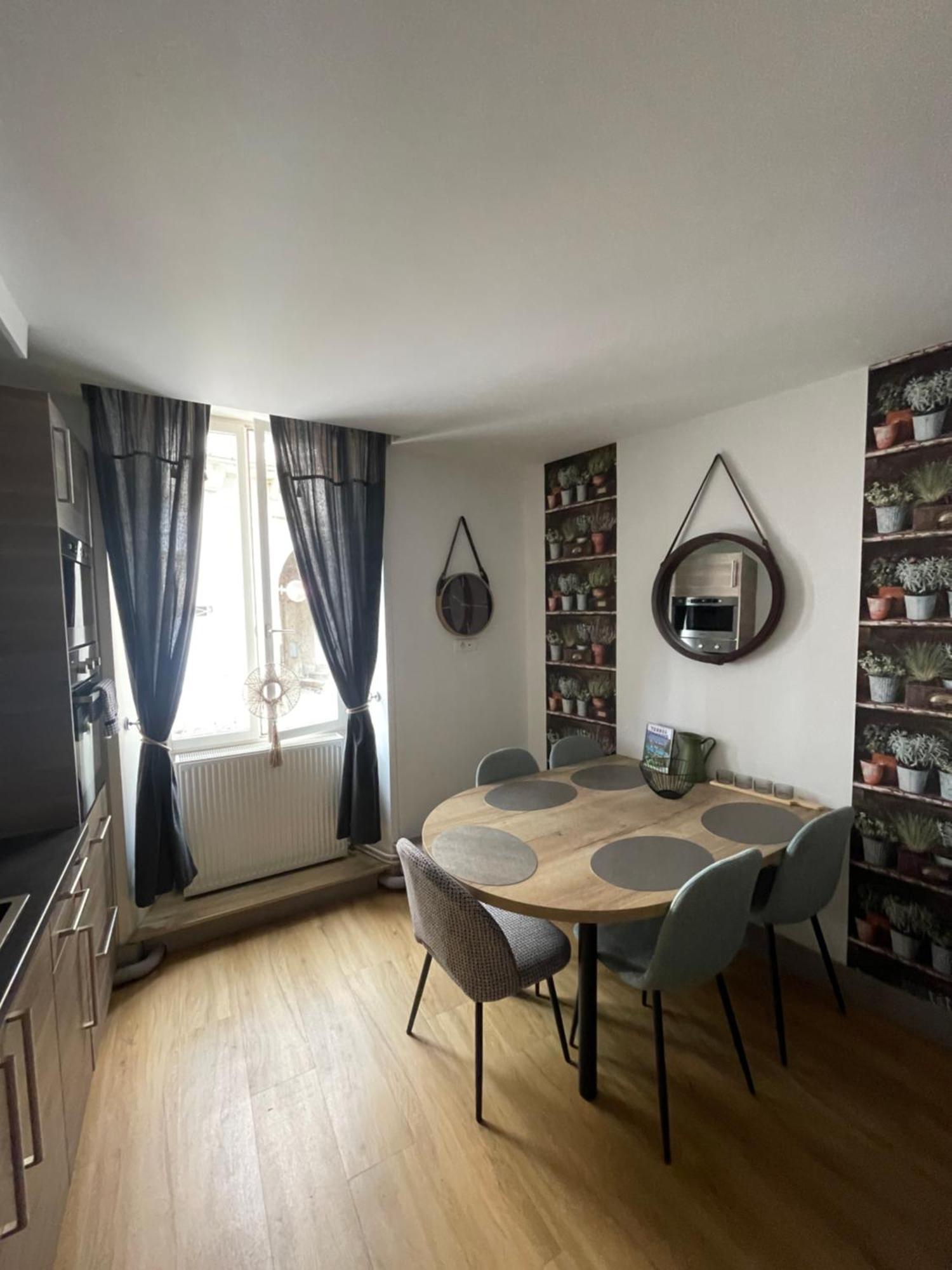Appartement Moderne Centre Ville, 5 Personnes, 65 M2 Семюр-ан-Осуа Экстерьер фото