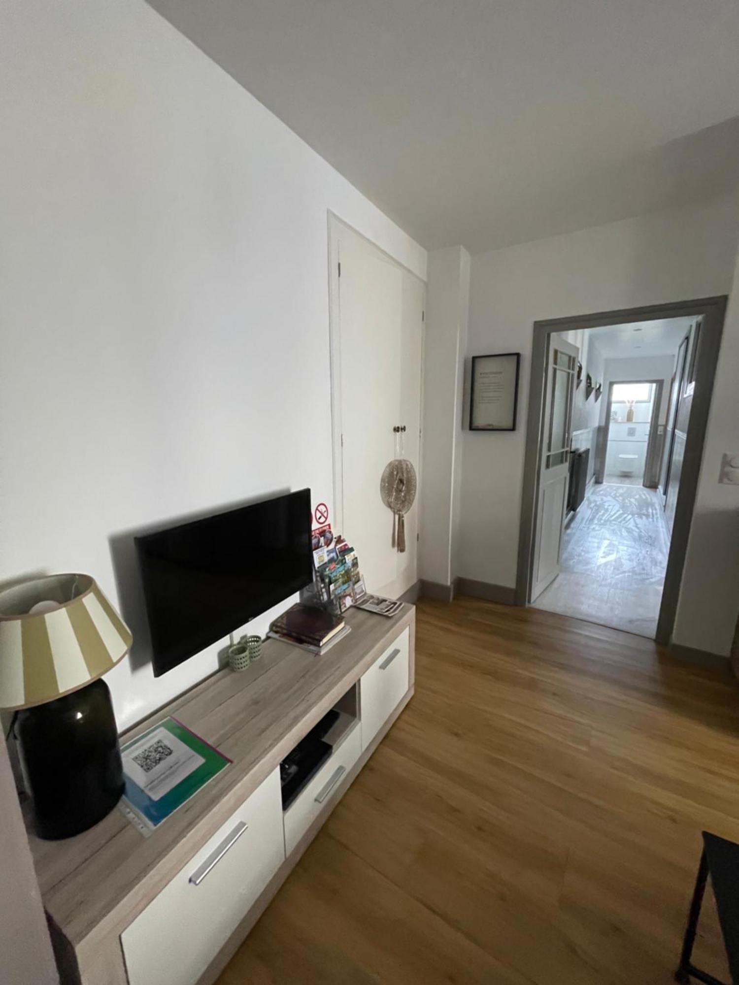 Appartement Moderne Centre Ville, 5 Personnes, 65 M2 Семюр-ан-Осуа Экстерьер фото